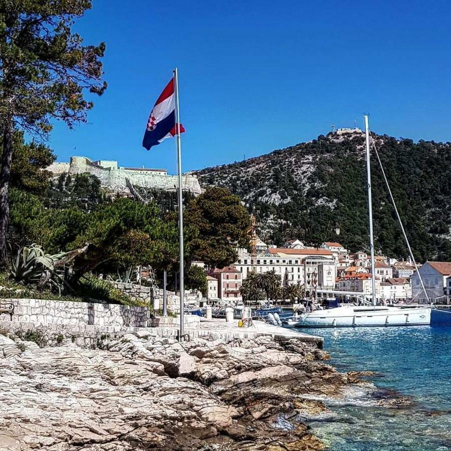 Apartment On Hvar Island 흐바르 외부 사진